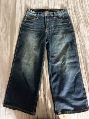 Judy blue wide crop jeans
